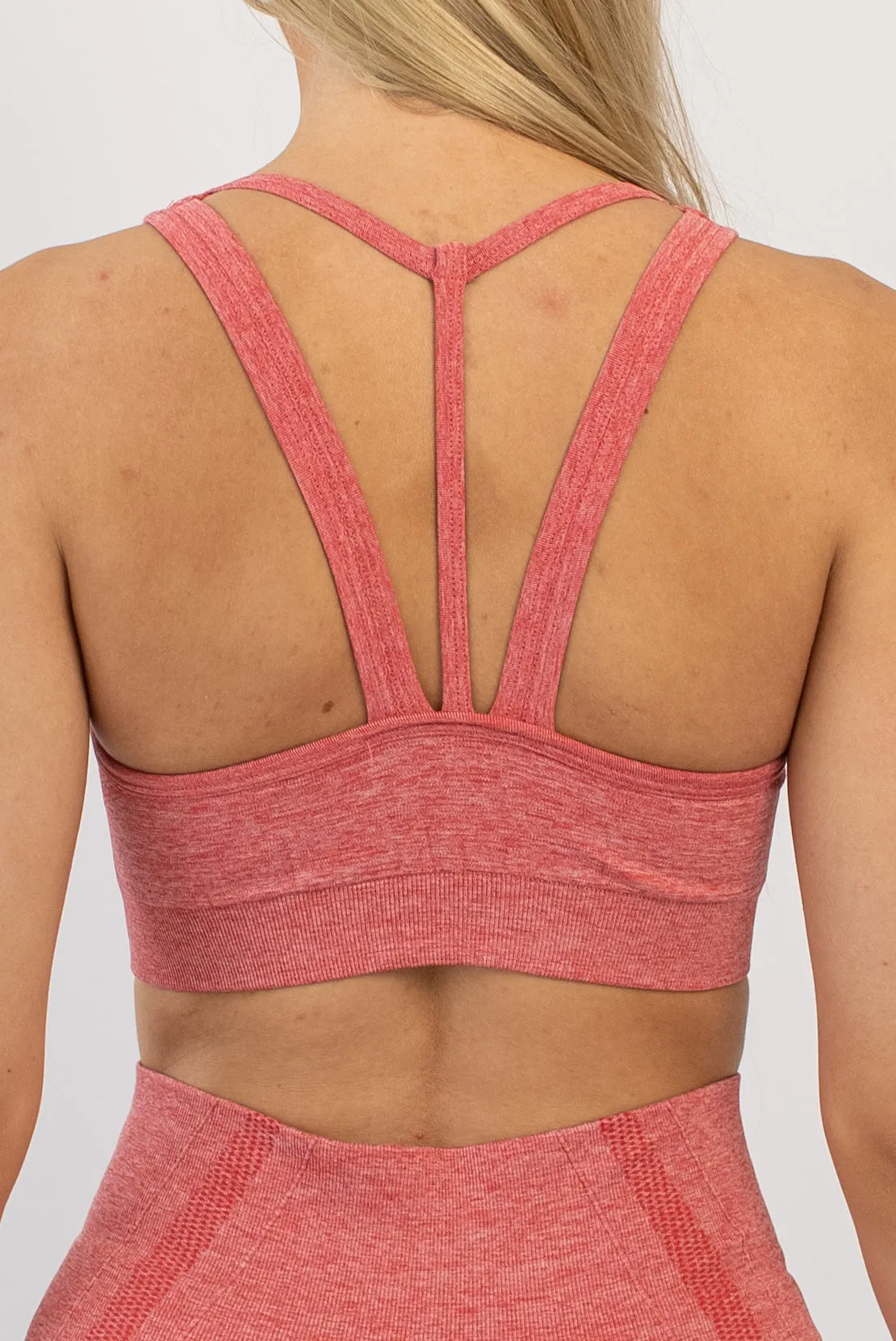 AirFlex Seamless Sports Bra - Red