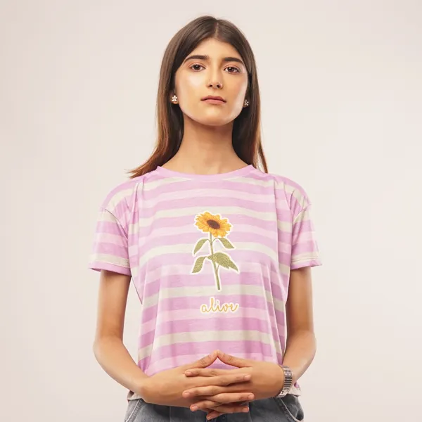 ALIVE Women Crop Top