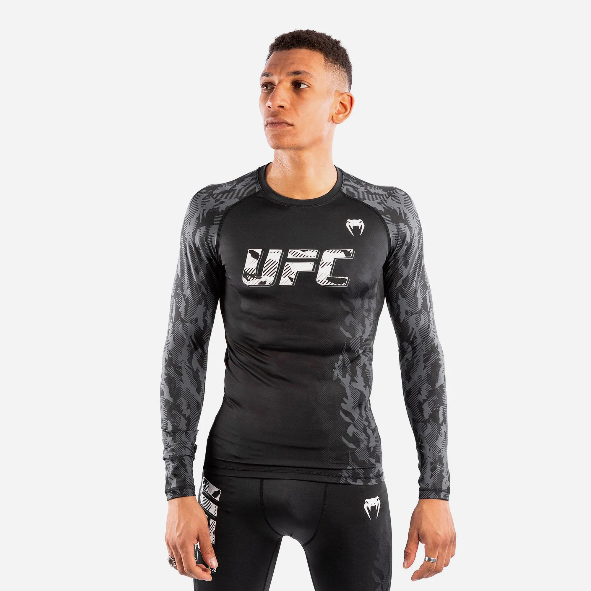 Áo Tay Dài Ôm Thể Thao Nam Venum Official Ufc Fight Week